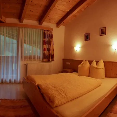 Voellenklee Neustift im Stubaital